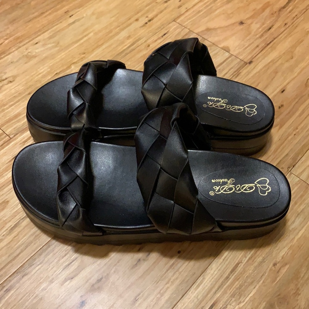Platform sandals shoes